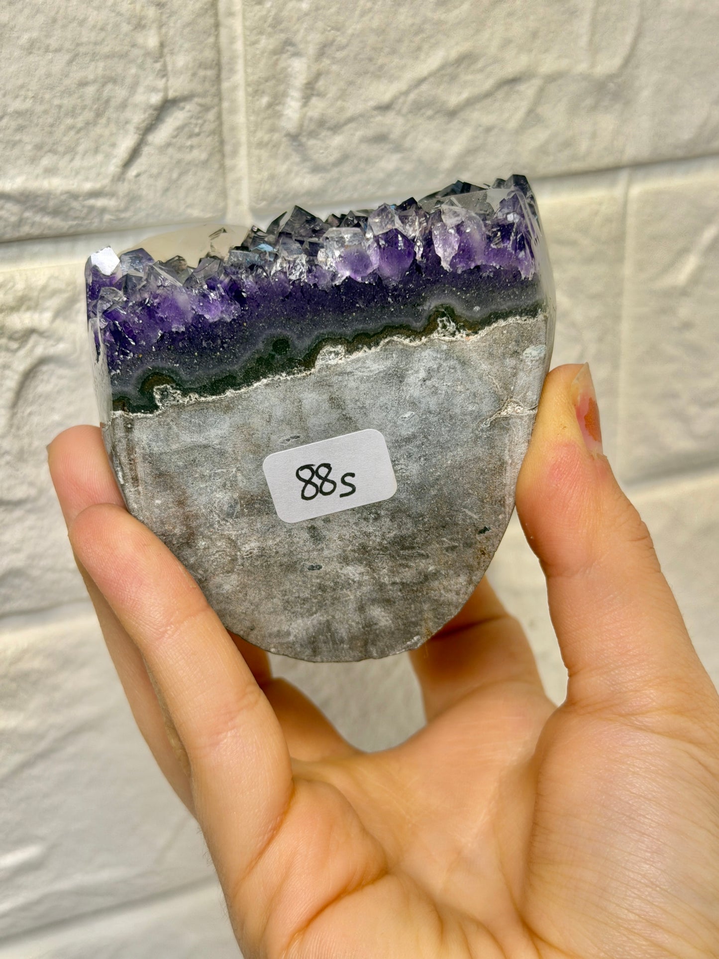 Juicy purple Uruguay amethyst with calcite S