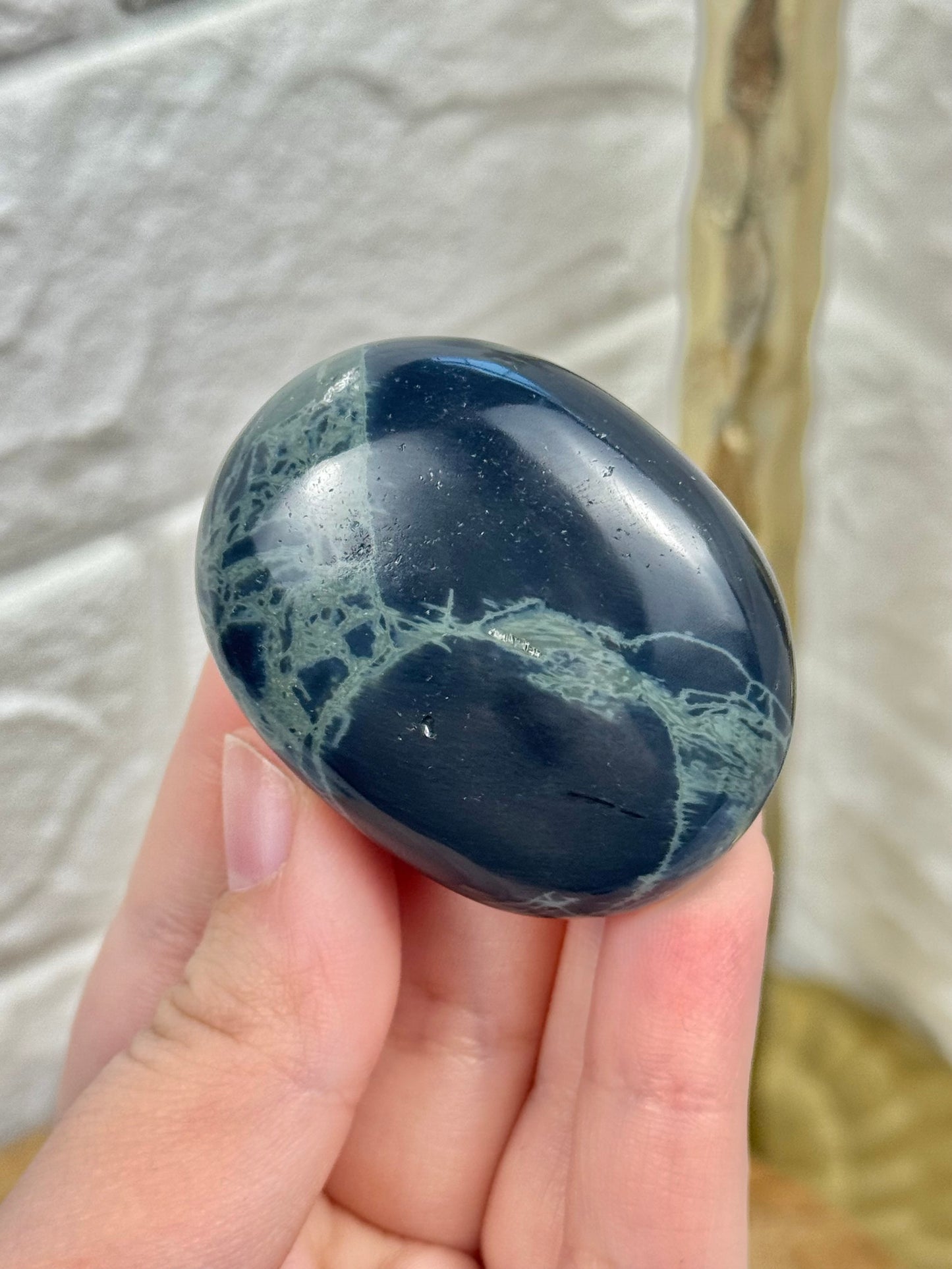 1 spider web obsidian palm stone