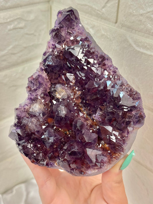 Insane high quality elestial amethyst with hematite from India