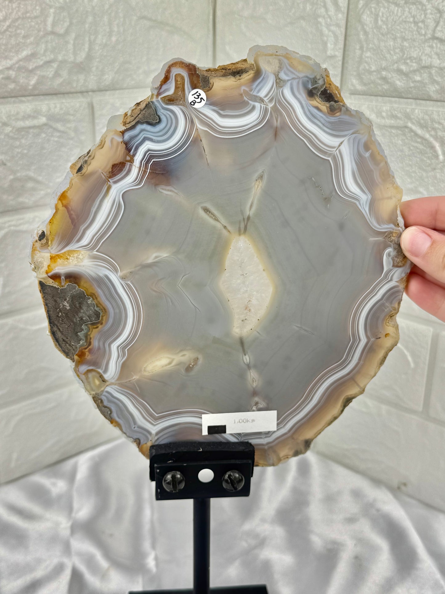 Statement Brazilian agate slab in stand B