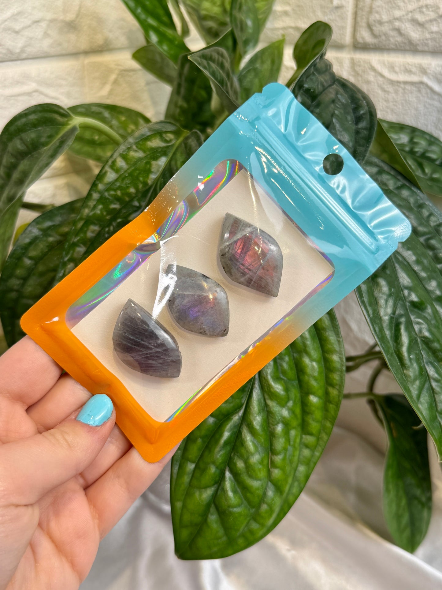 1 SM auramoon labradorite cabachon pack