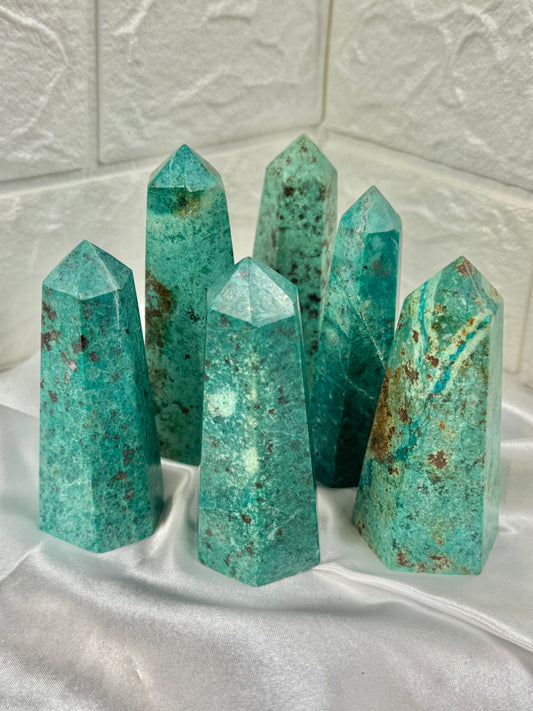 1 beautiful chrysocolla tower from Peru