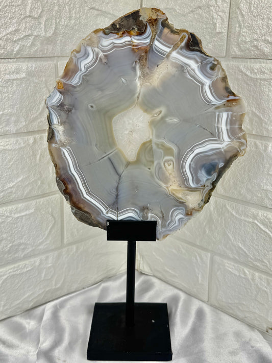 Statement Brazilian agate slab in stand A