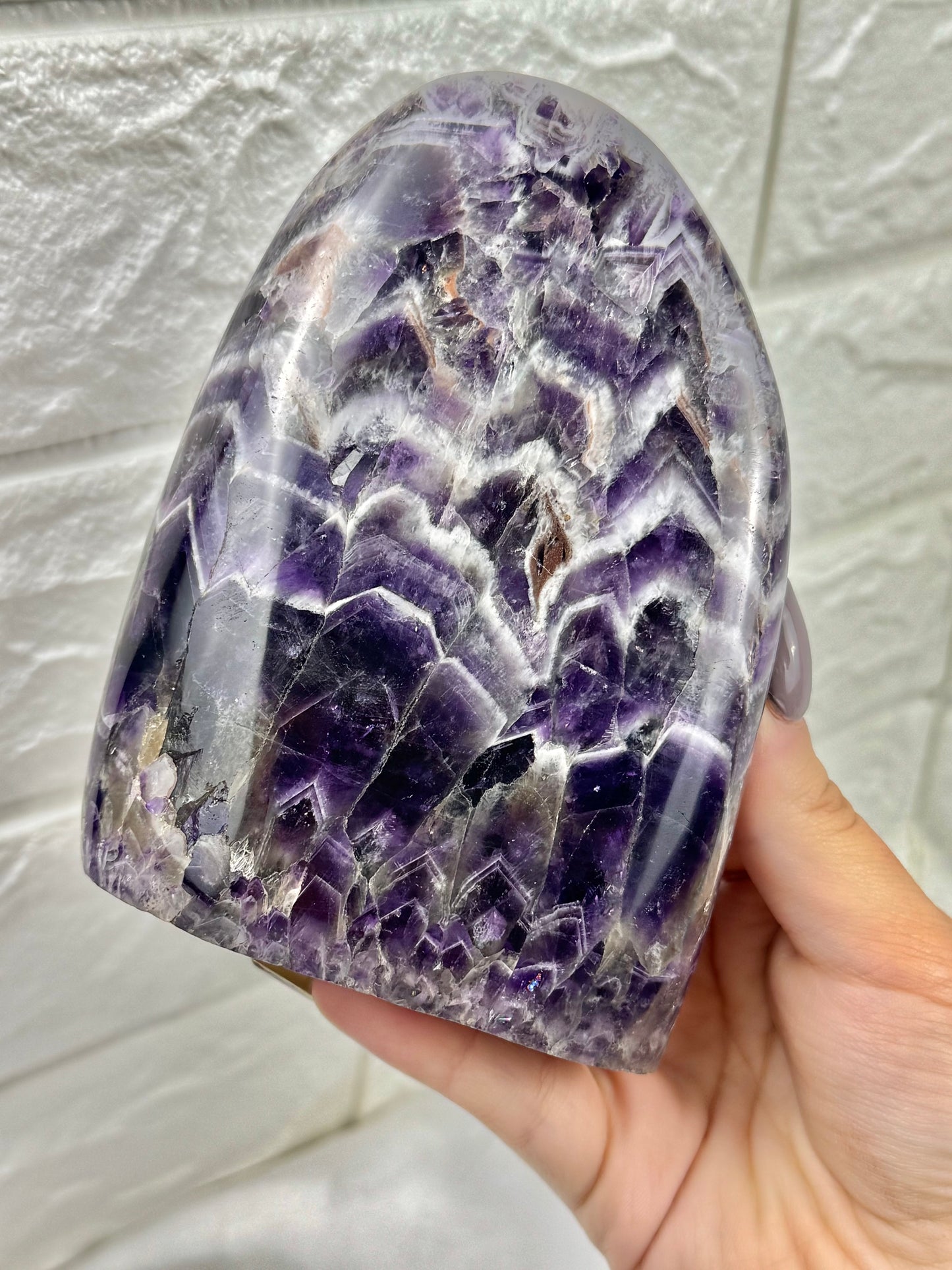 You pick! Chevron amethyst Freeform’s from Africa