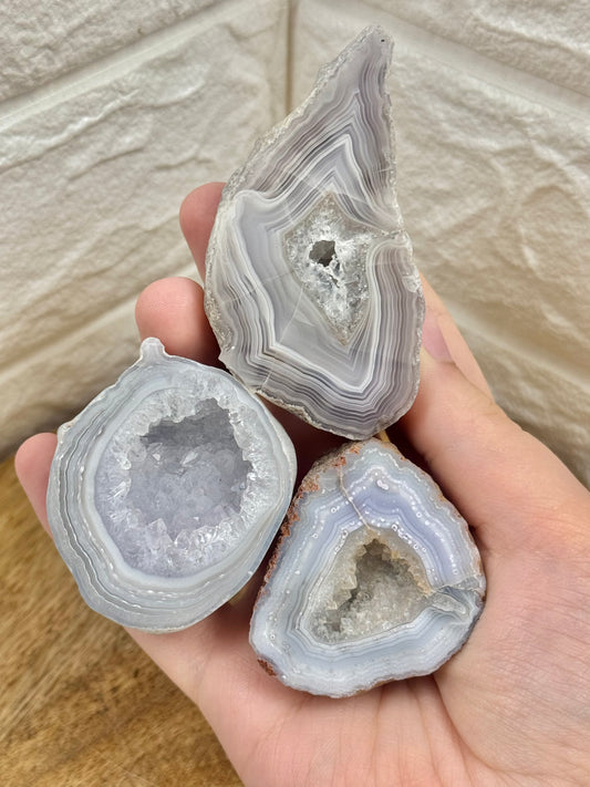 You pick! Greenlee agates from Arizona