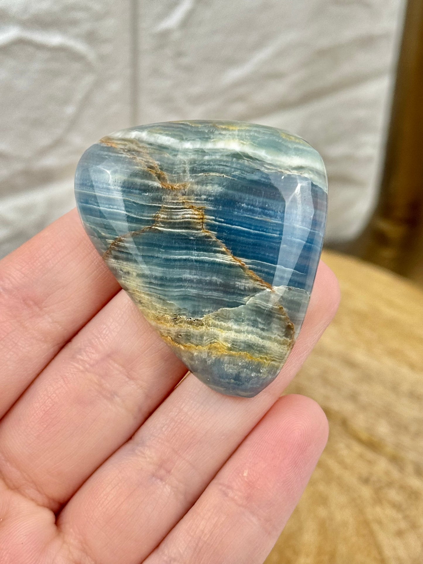 1 deep blue lemurian aquatine calcite flat cab from Argentina