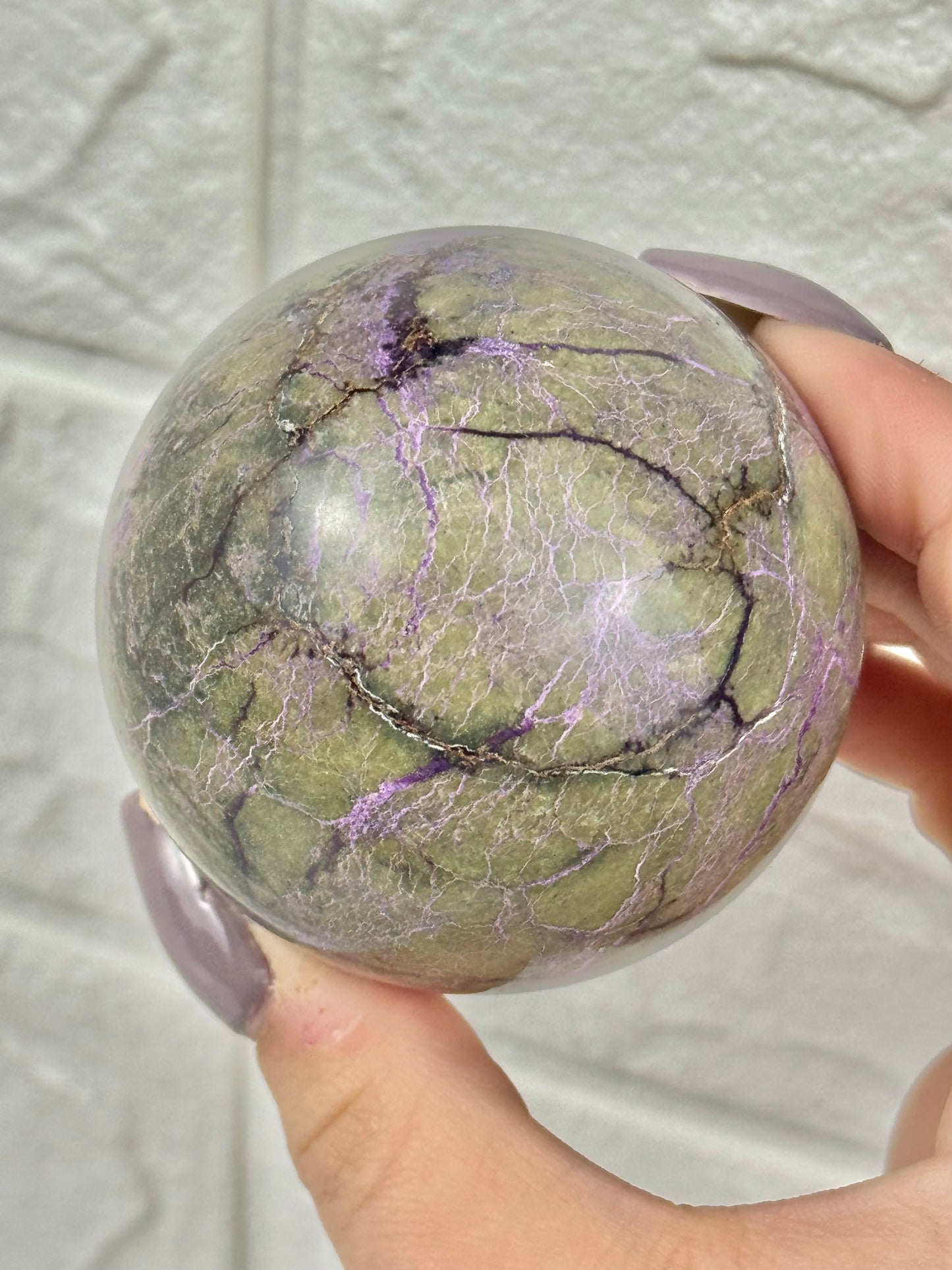 Unique stitchtite sphere