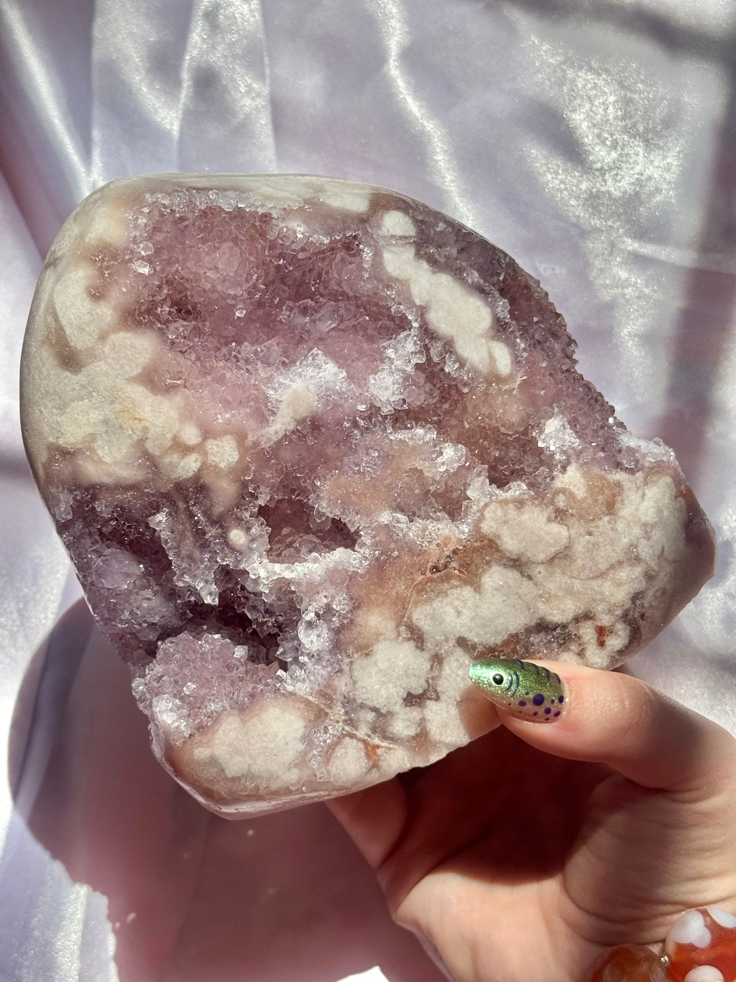 Stunning LG pink amethyst Freeform from Brazil