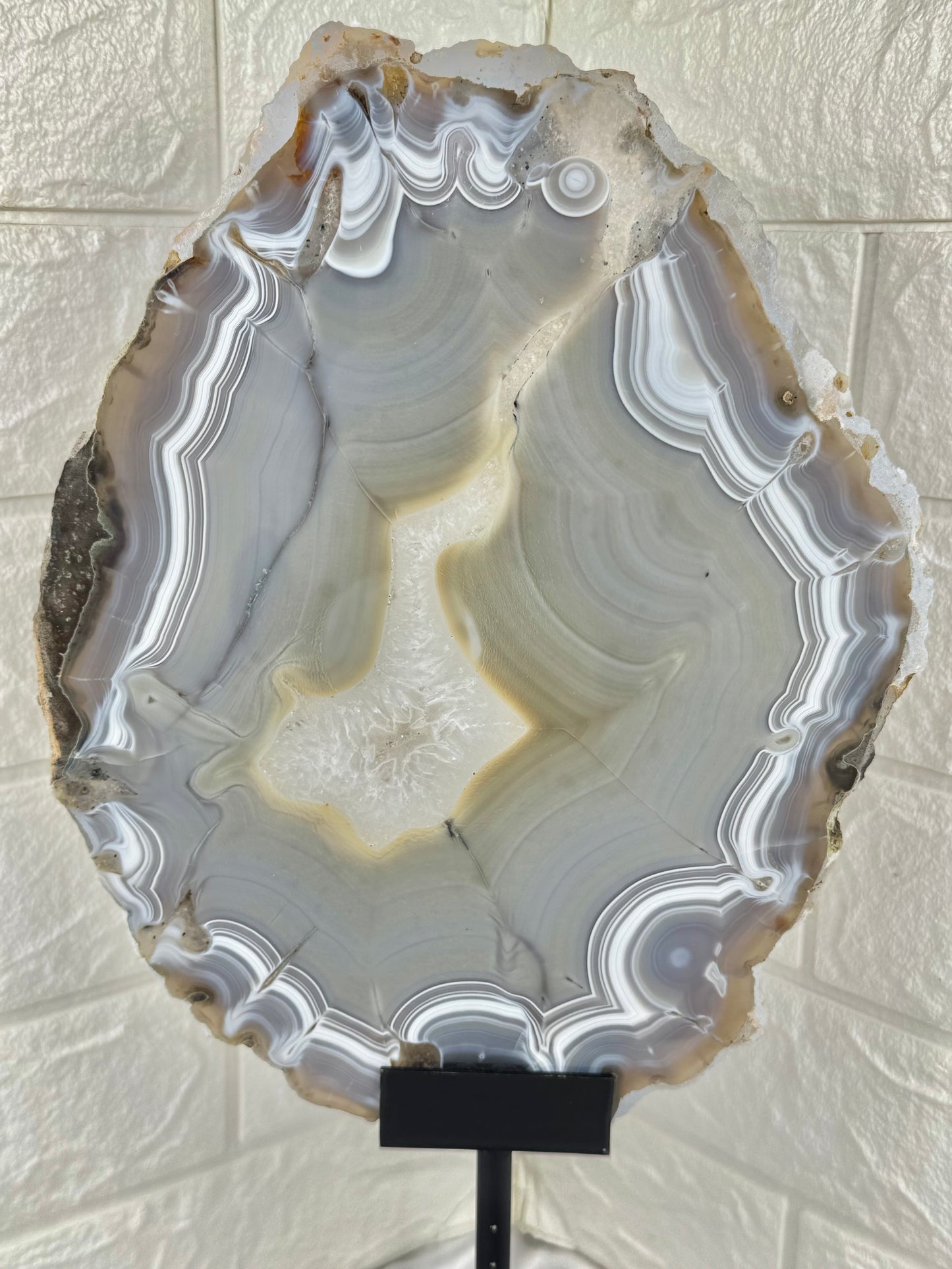 Statement Brazilian agate slab in stand B