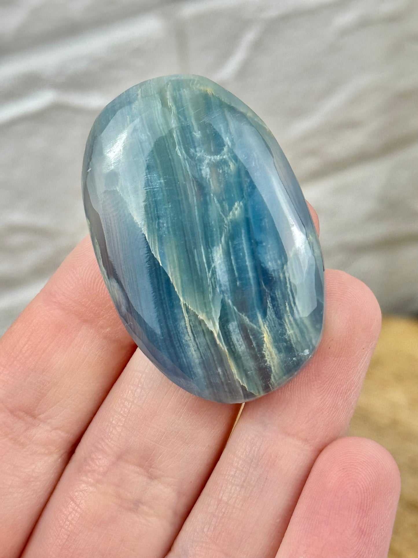 1 deep blue lemurian aquatine calcite flat cab from Argentina