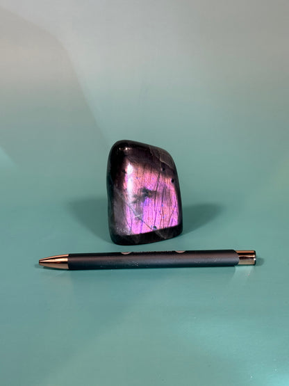 Purple flash Labradorite freeform V
