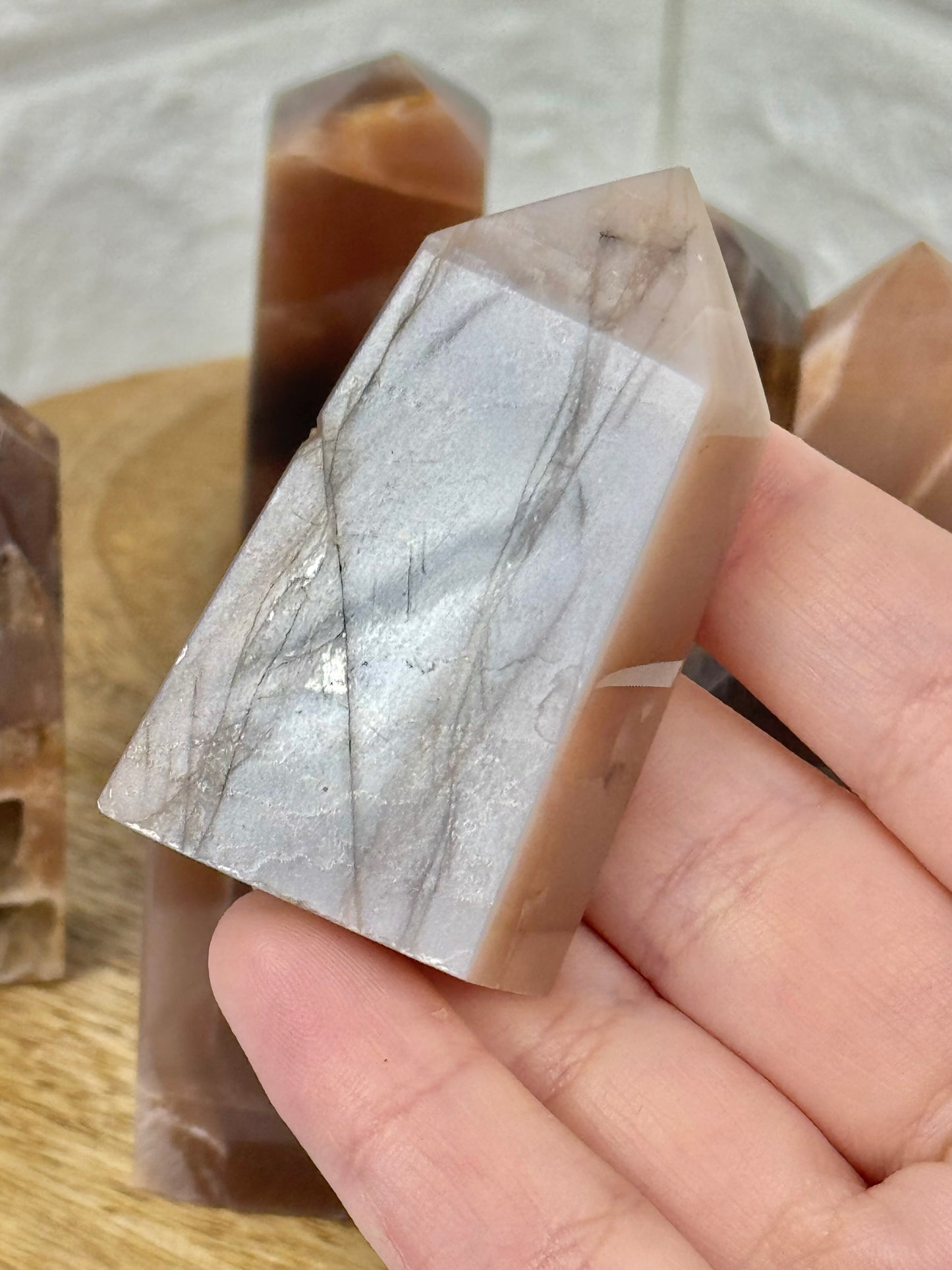 1 flashy sunstone x moonstone tower