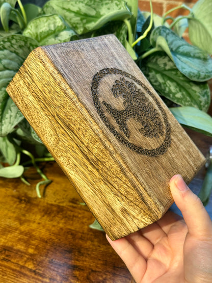 1 beautiful tree of life wooden box