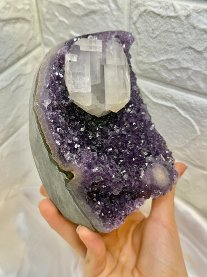 Stunning juicy purple Uruguay amethyst with calcite C