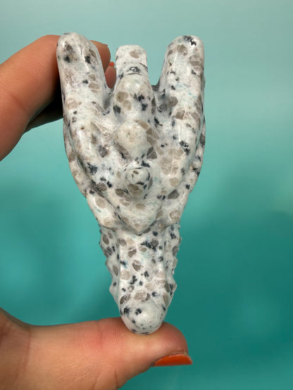 Kiwi jasper dragon head