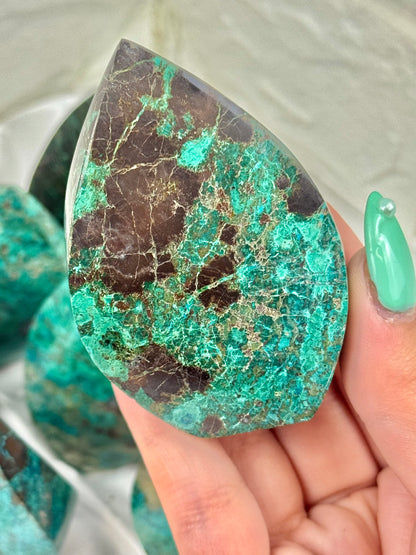 1 gorgeous chrysocolla flame from Peru