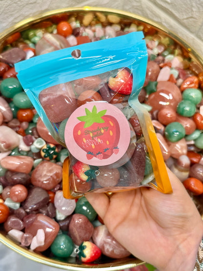 ✨NEW✨ Strawberry fields crystal confetti mix! 🍓💫