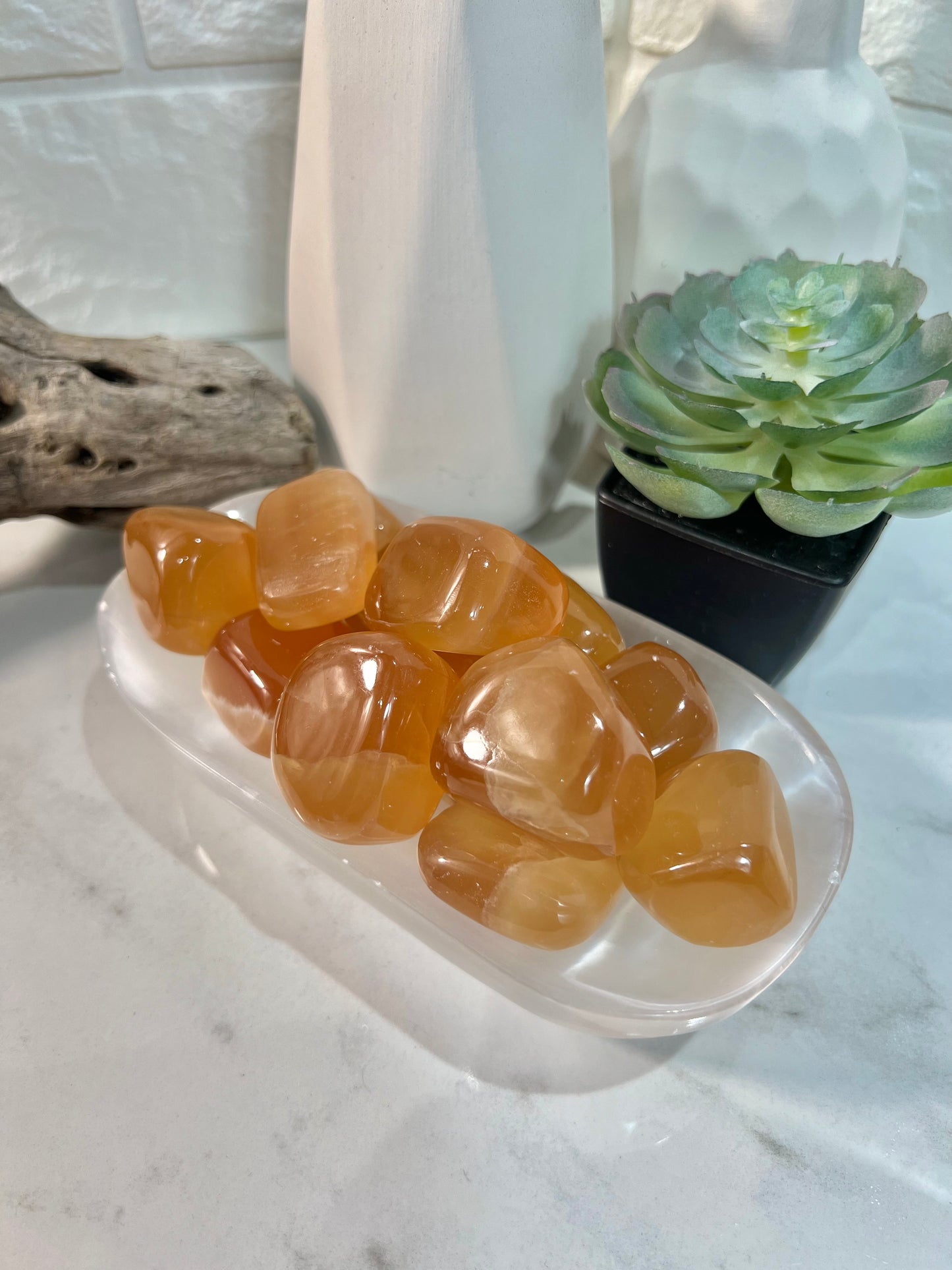 1 honey calcite tumble