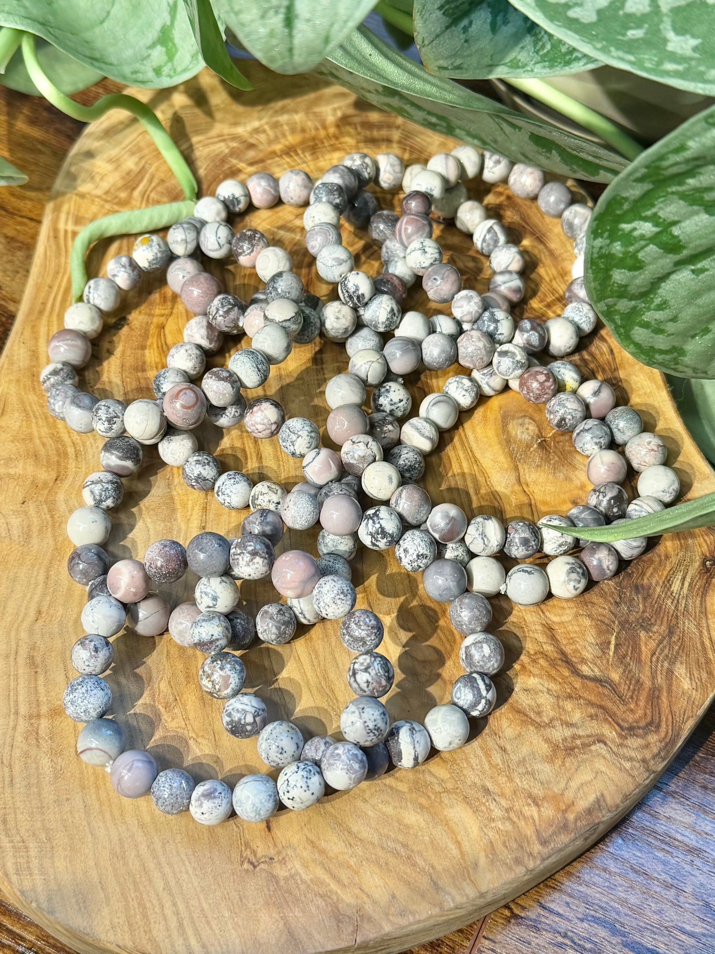 1 pretty porcelain jasper bracelet