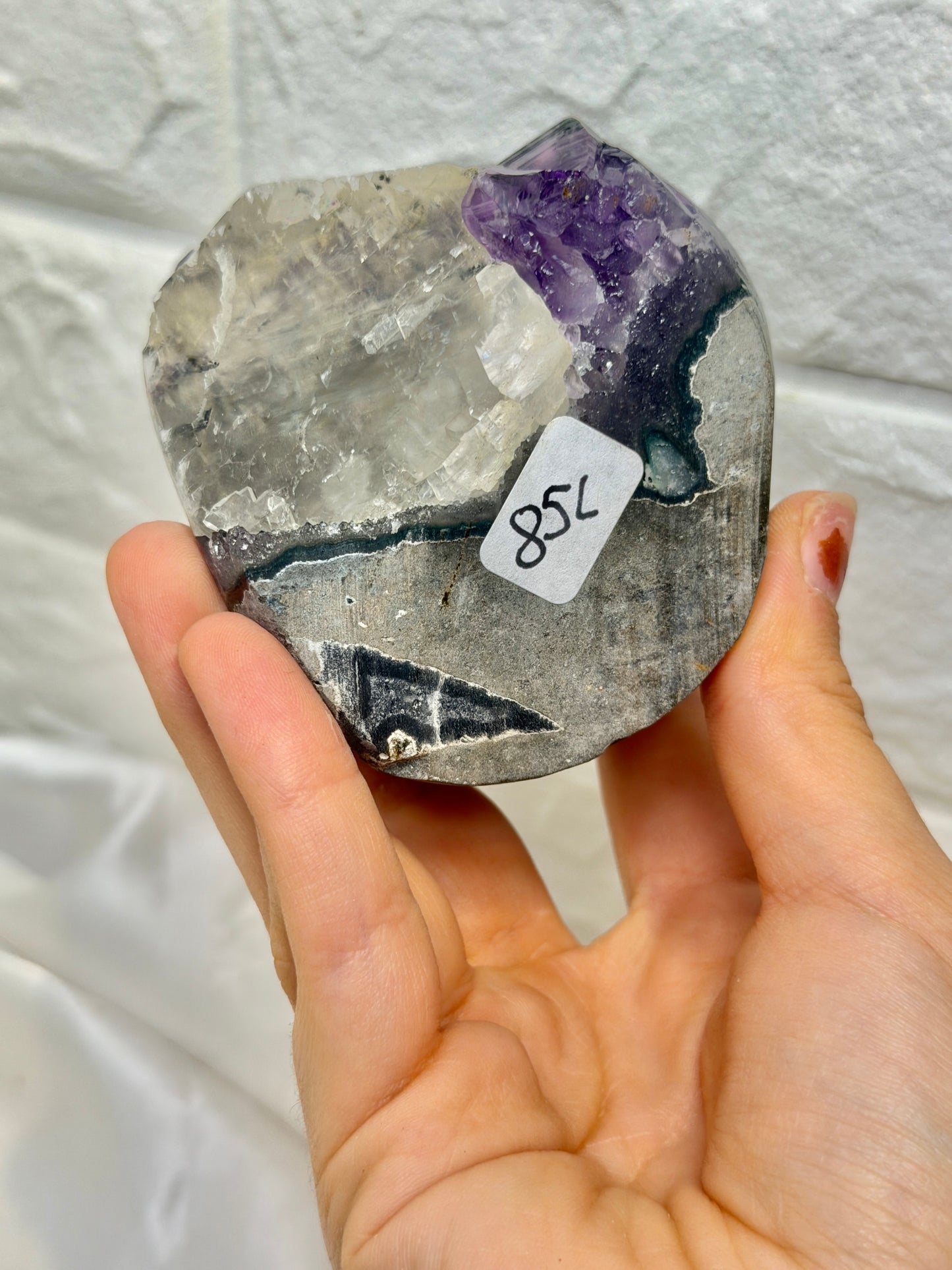Stunning juicy purple Uruguay amethyst with calcite L