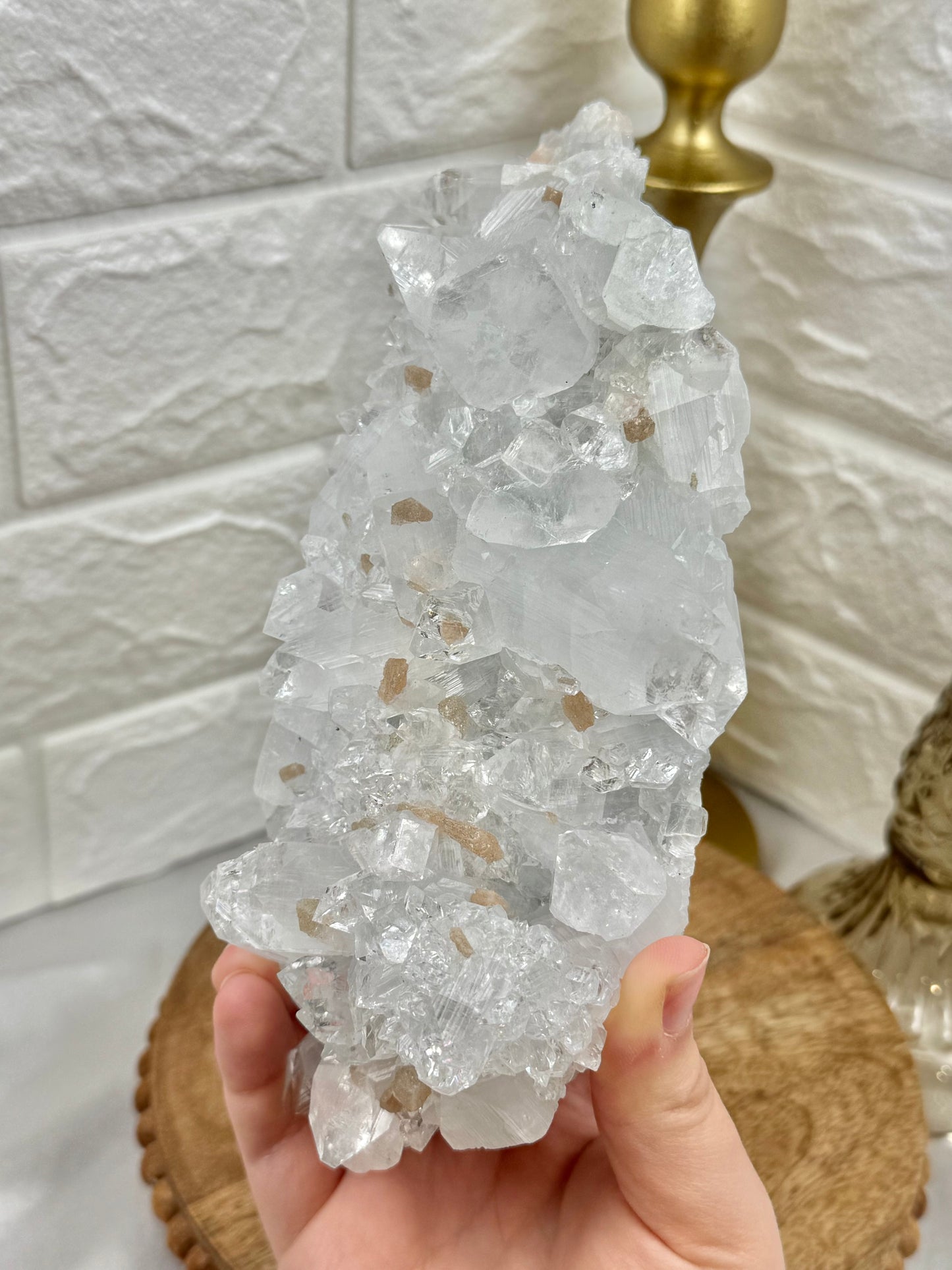 Amazing XL diamond apophyllite specimen from India