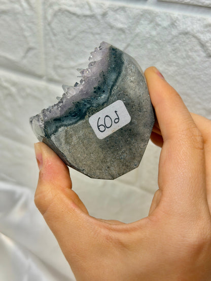 Beautiful Uruguay amethyst with calcite D