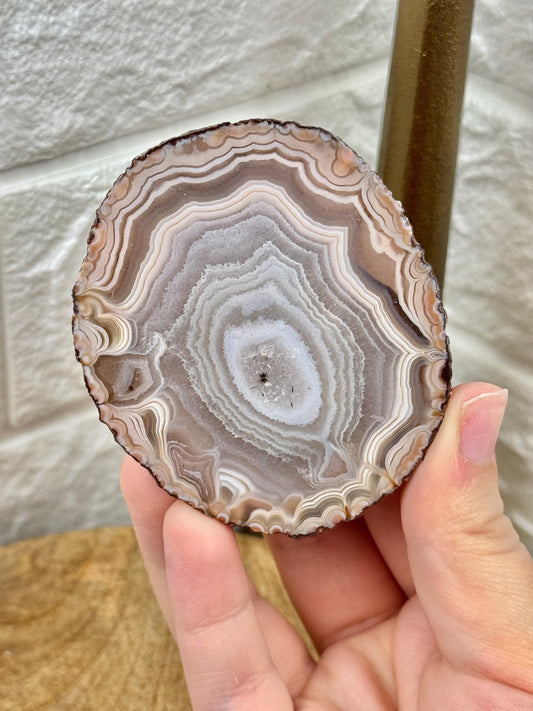 Stunning angelic Zhanguo agate half from China A