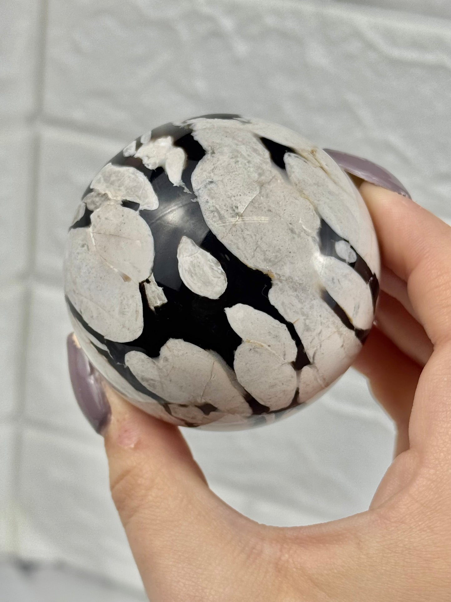 “Espresso” agate sphere from Brazil