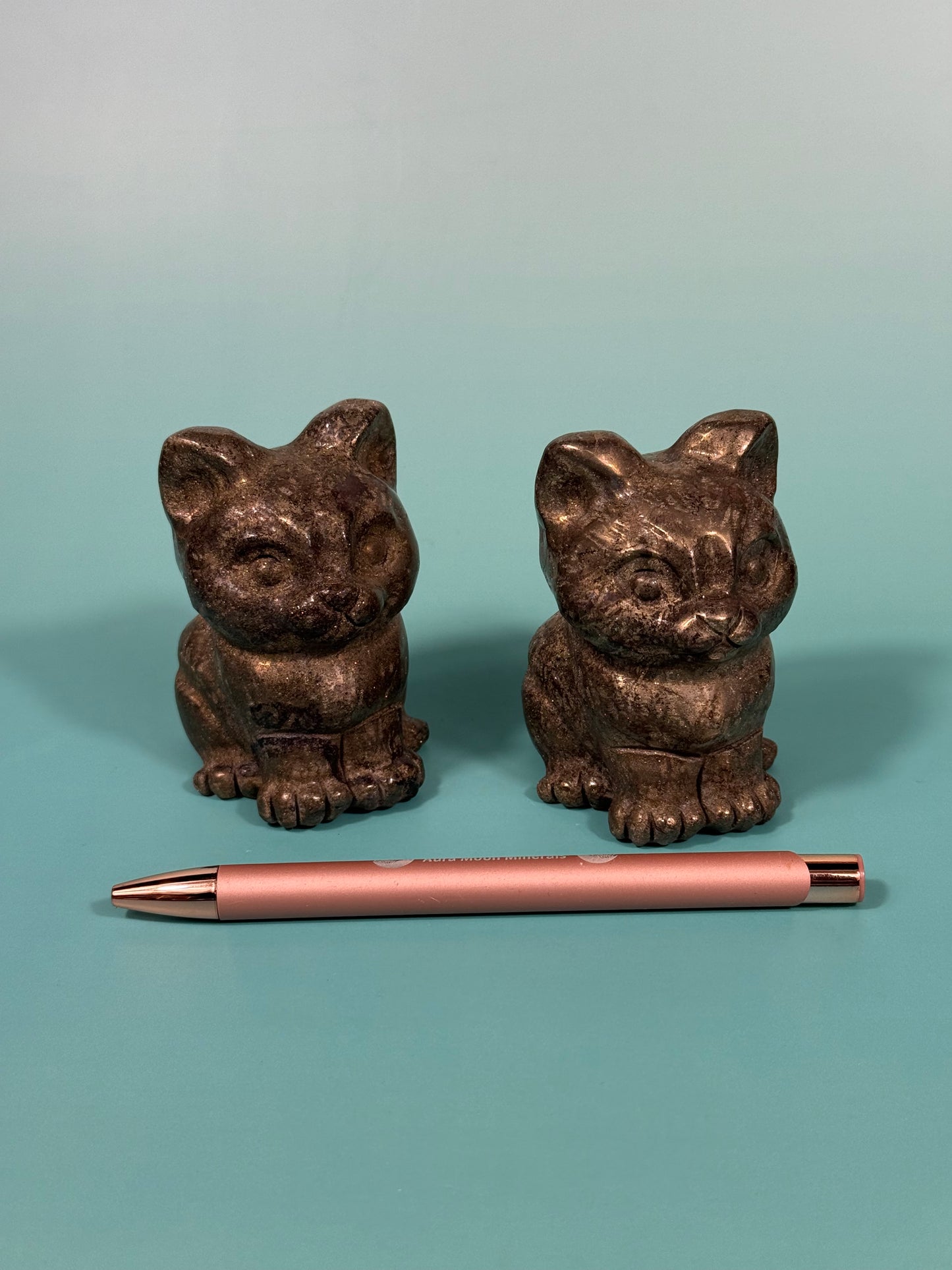 1 pyrite cat carving