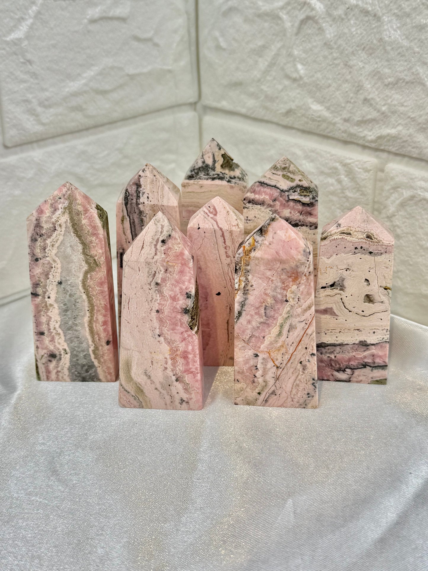 1 rhodonite tower from Peru