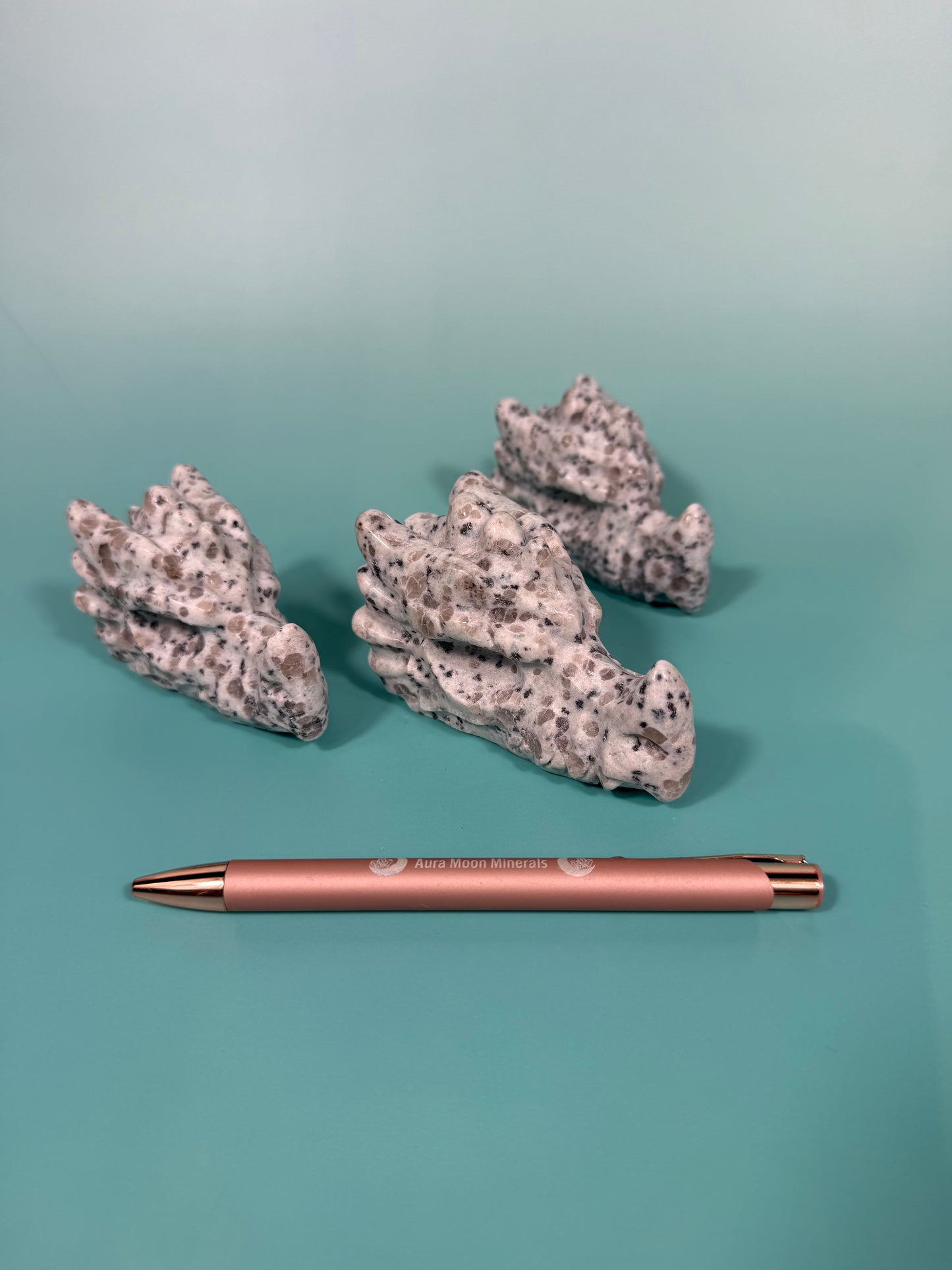 Kiwi jasper dragon head