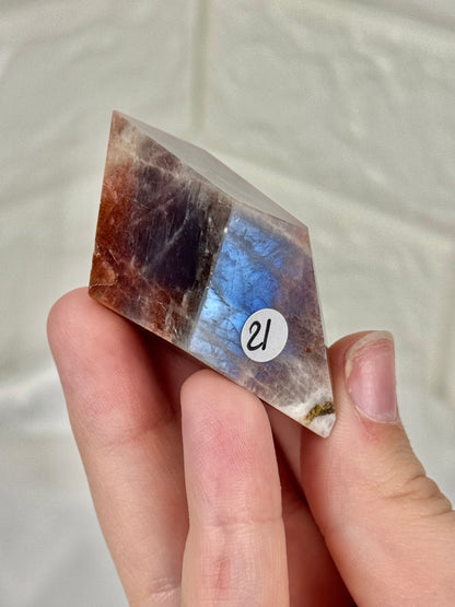 You pick! Sunstone x moonstone Freeform’s from Tanzania