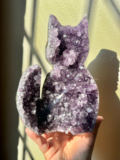 XXL Amethyst cat carving from Brazil A