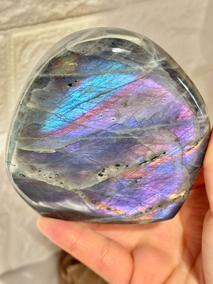 Gorgeous “unicorn flash” labradorite Freeform from Madagascar