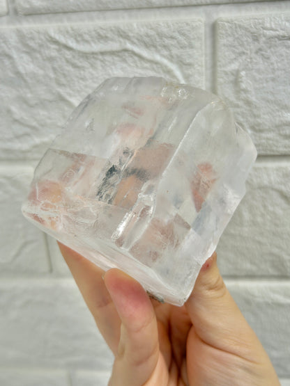 You pick! Insane white halite specimens from the empire zinc mine, New York