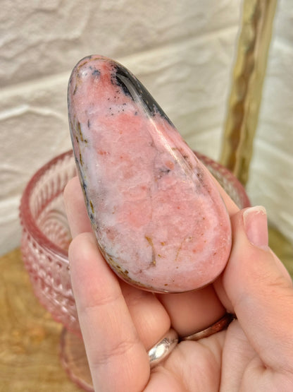 You pick! Strawberry pink opal Freeform’s from Peru