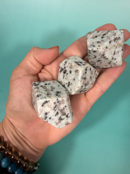 Kiwi jasper gusher