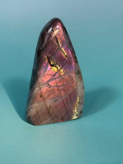 Pink flash labradorite Freeform P