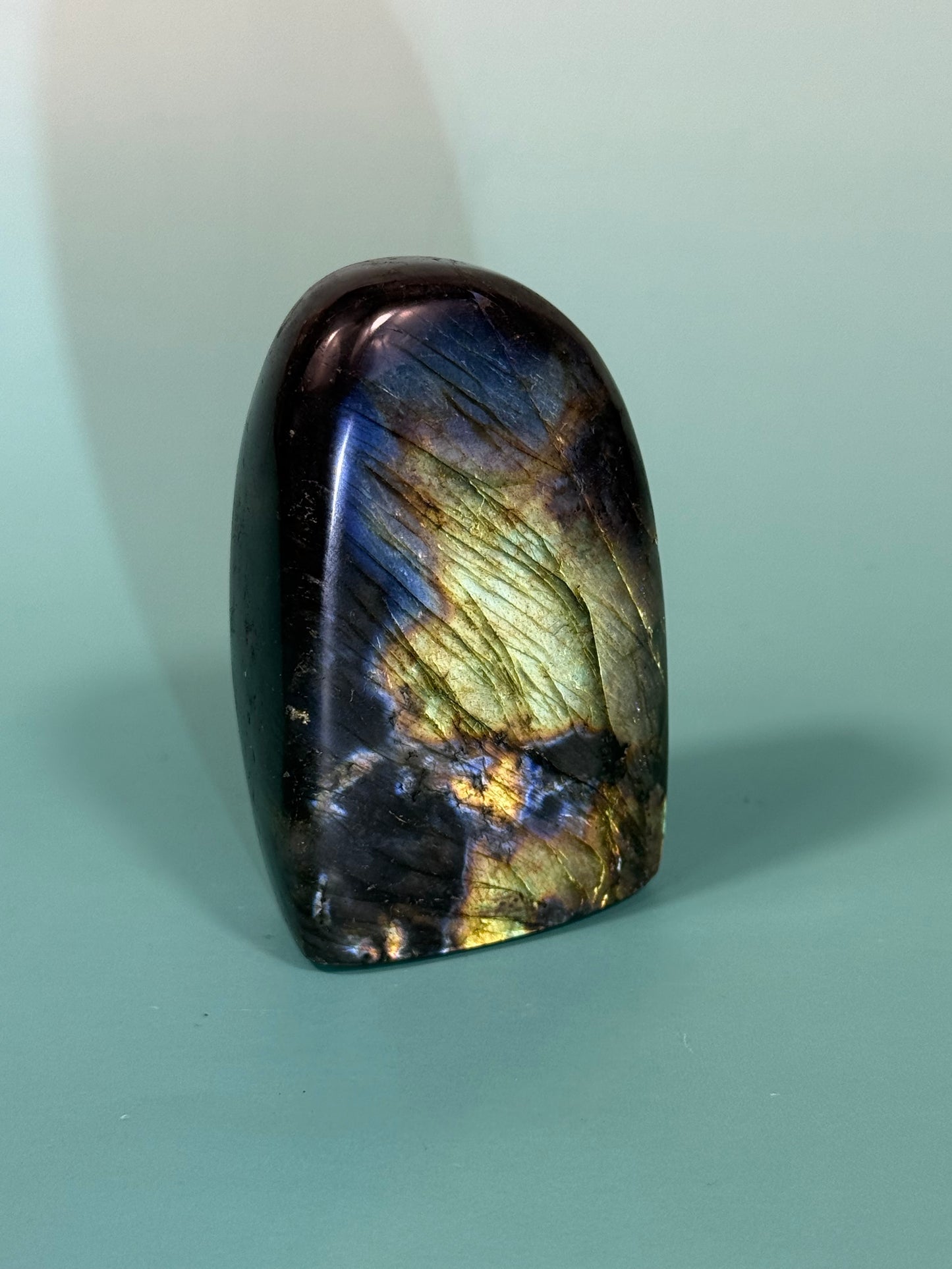 Stunning flashy labradorite Freeform S
