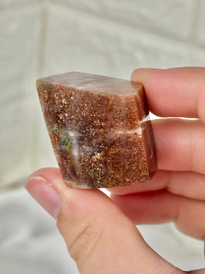You pick! Sunstone x moonstone Freeform’s from Tanzania