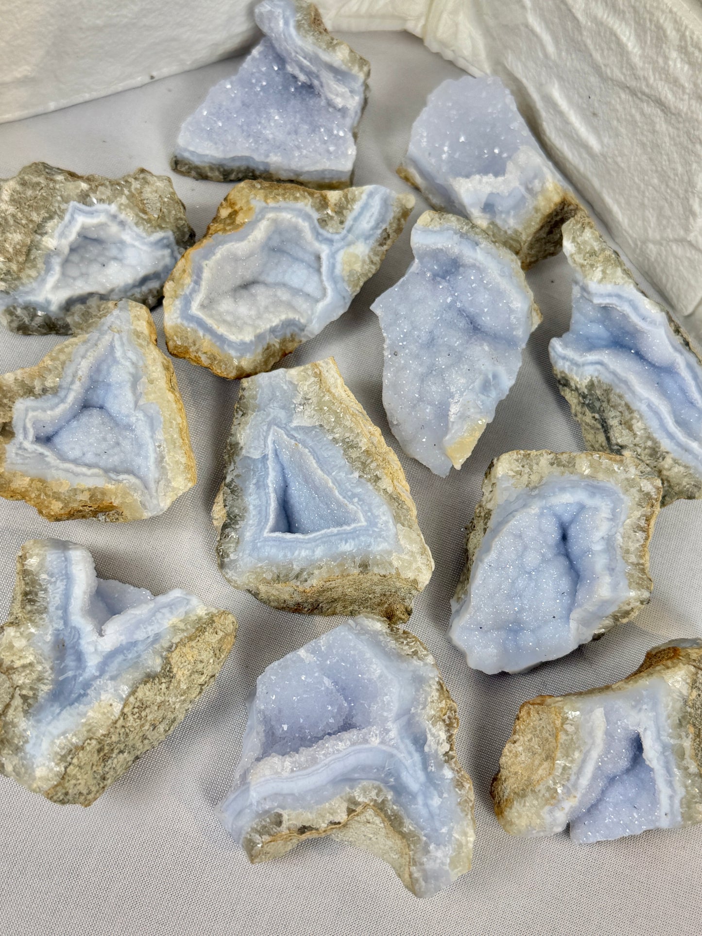 1 raw blue lace agate geode from Malawi