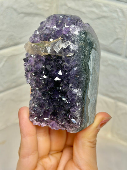 Juicy Uruguay amethyst with calcite A