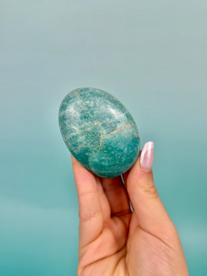 1 amazonite palmstone