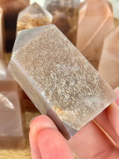 1 flashy sunstone x moonstone tower