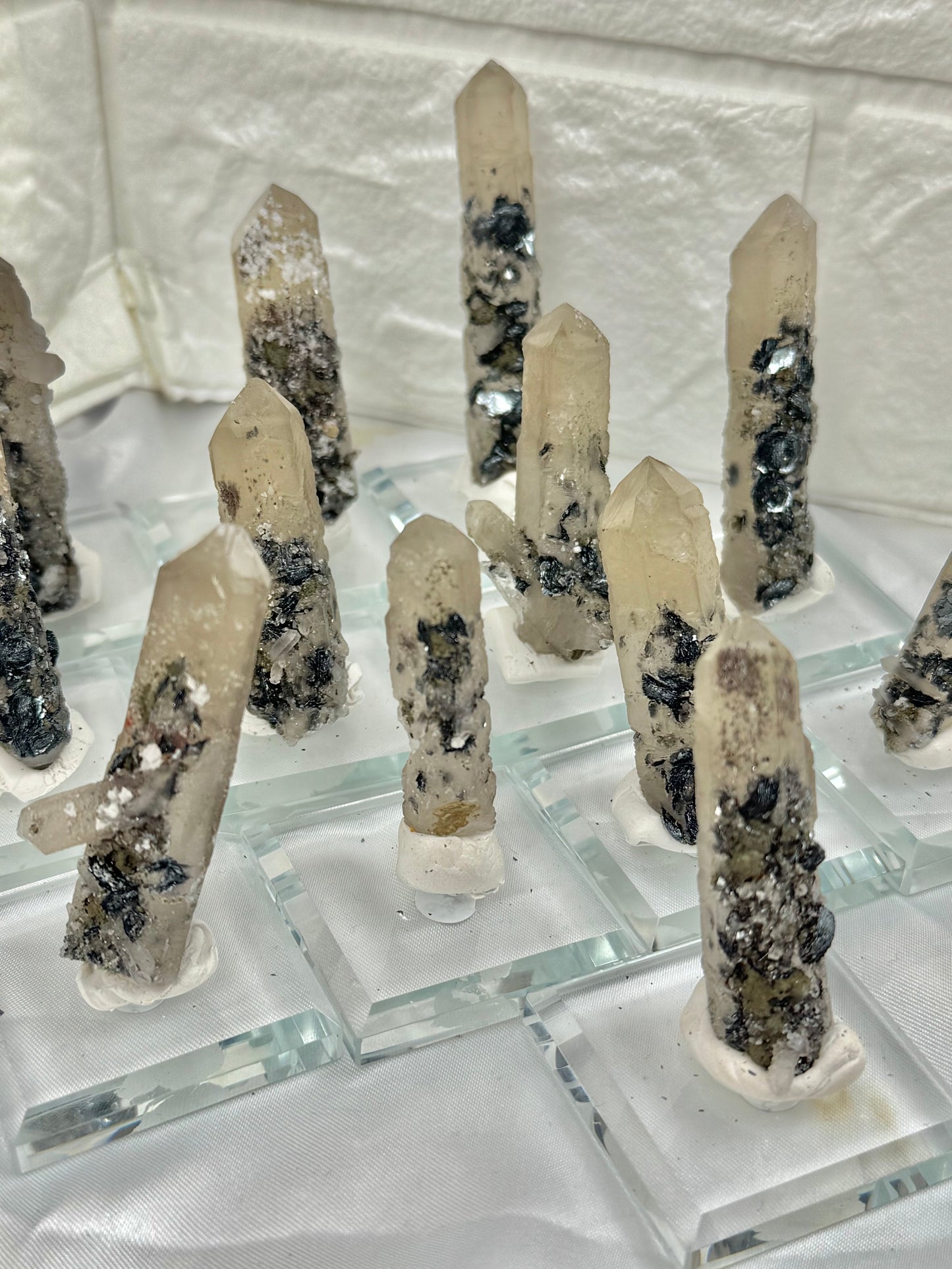 1 unique goethite on quartz specimen from Inner Mongolia, China