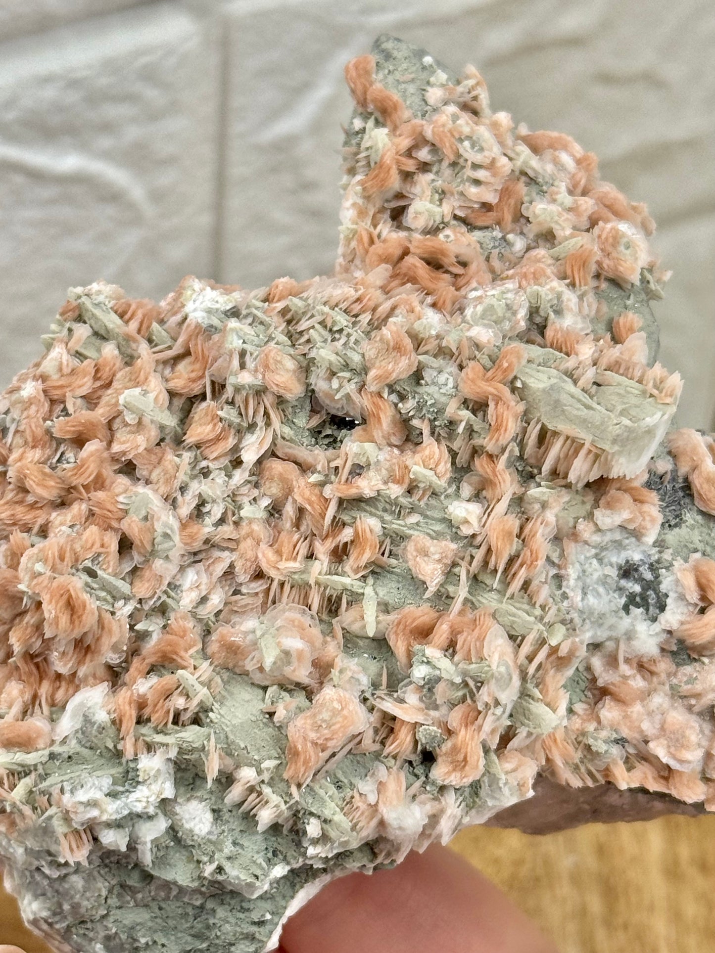 Gorgeous AAA cherry blossom calcite on quartz from China