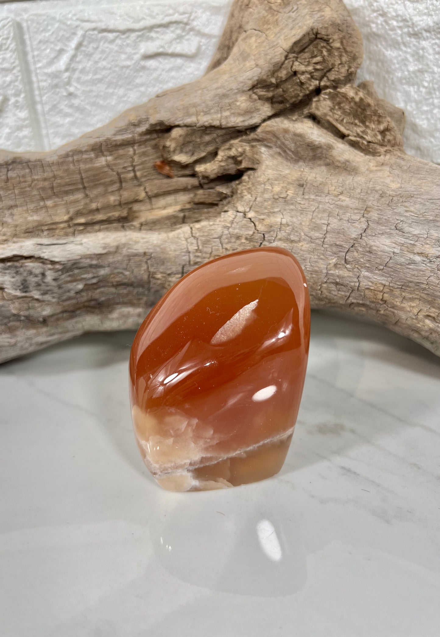 Juicy honey calcite Freeform S