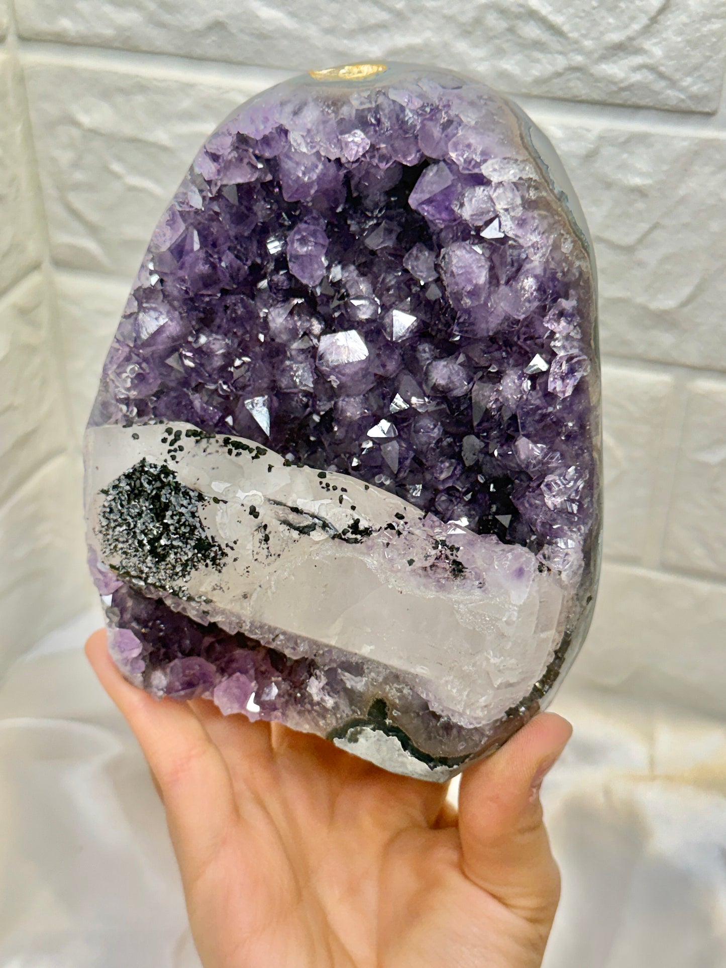 Incredible purple Uruguay amethyst with calcite and goethite G
