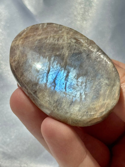You pick! Belomorite palmstones (sunstone x moonstone)