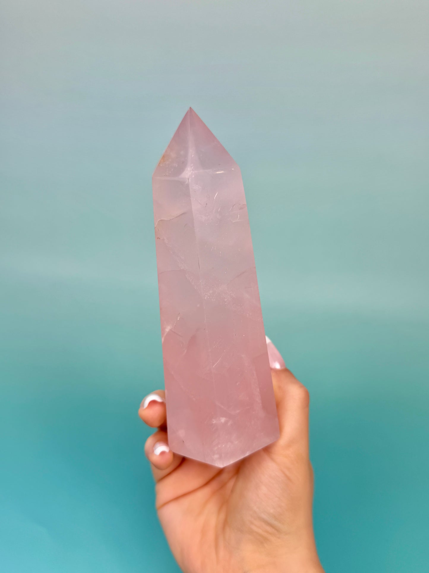 Gemmy rose quartz tower A